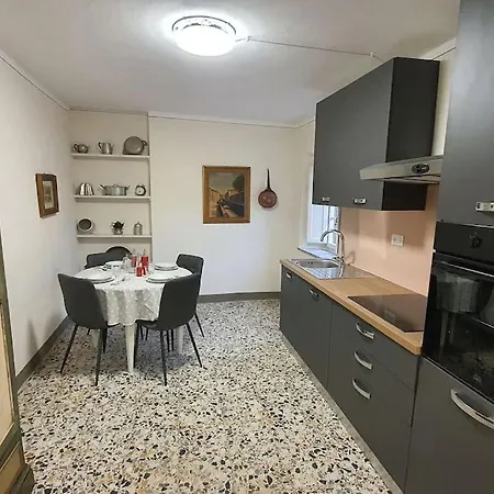 בית נופש Borgo Bucatra Casa Giuseppina
